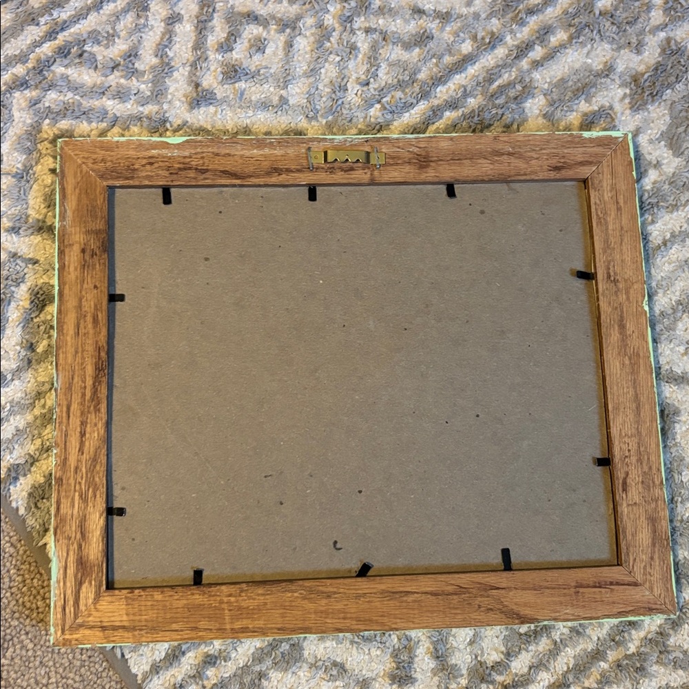 Vintage Quilt in Distressed Frame - Picture 3 of 11